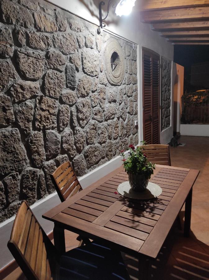 Holiday Home Mennulita Lipari  Bagian luar foto