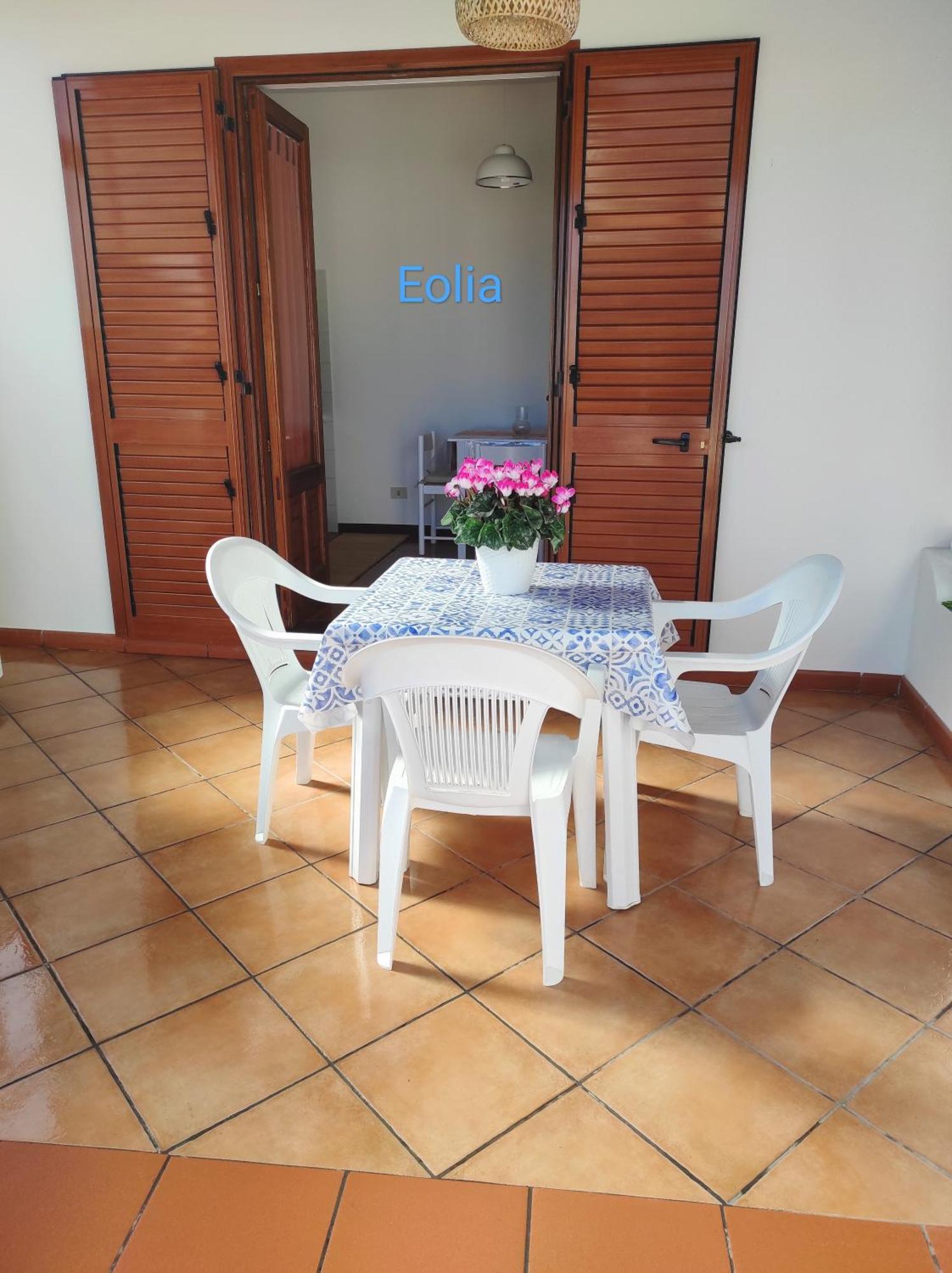 Holiday Home Mennulita Lipari  Bagian luar foto