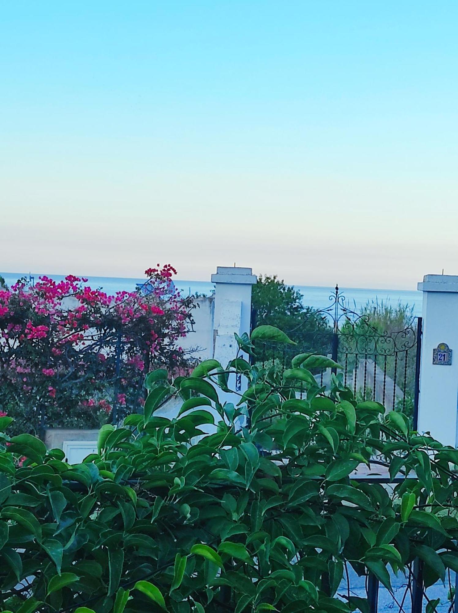Holiday Home Mennulita Lipari  Bagian luar foto